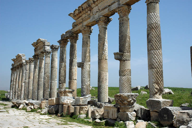 I have never seen columns carved like this anywhere else